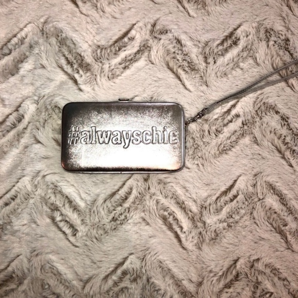 Cellphone case wristlet wallet (NWOT)